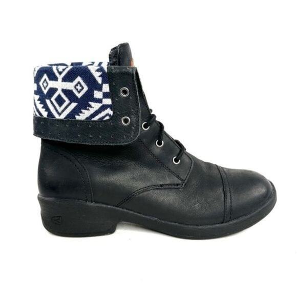 Keen Tyretre Black Leather Ankle Boot Blue Tribal detail Size 8.5 - Picture 1 of 9